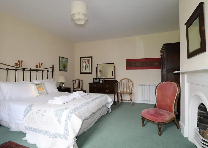 Holiday home Dale House *