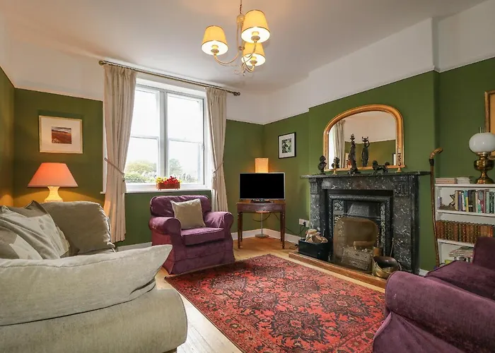 Dale House Holiday home